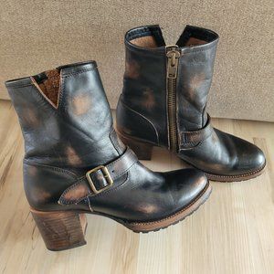 Freebird by Steven Carlito size 11